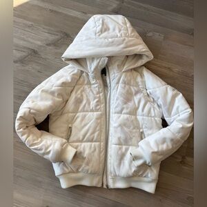 ALO Yoga Faux Leather Boss Puffer